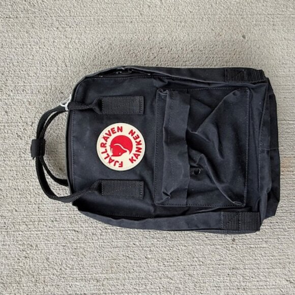 Fjallraven kanken mini backpack NWOT - Picture 5 of 5
